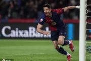 AC Milan Sports-莱万多夫斯基意外战胜巴黎圣日耳曼，比赛规则变更引爆全场！